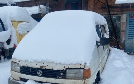 Volkswagen Transporter T4, 2001 год, 200 000 рублей, 2 фотография
