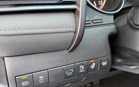 Toyota Camry, 2021 год, 3 350 000 рублей, 9 фотография