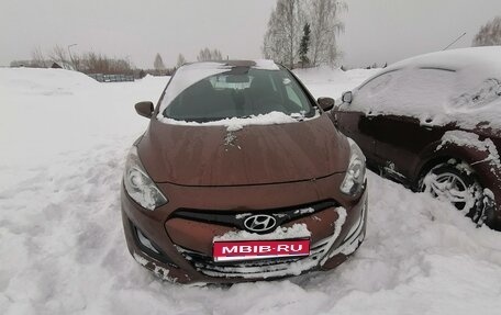 Hyundai i30 II рестайлинг, 2012 год, 950 000 рублей, 1 фотография