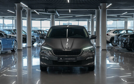 Skoda Rapid II, 2021 год, 1 990 000 рублей, 3 фотография