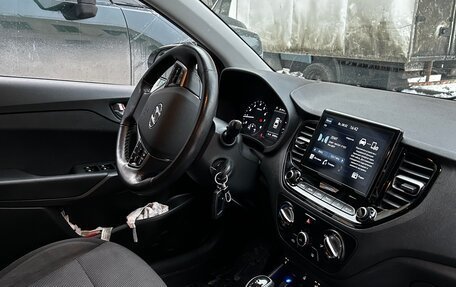 Hyundai Solaris II рестайлинг, 2020 год, 1 500 000 рублей, 10 фотография