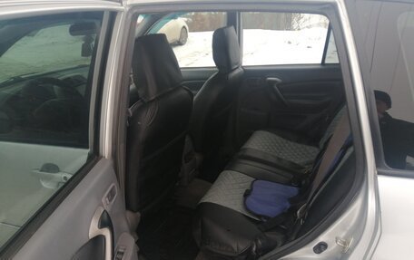 Toyota RAV4, 2001 год, 750 000 рублей, 7 фотография