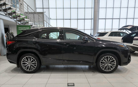 Lexus RX IV рестайлинг, 2017 год, 4 050 000 рублей, 4 фотография