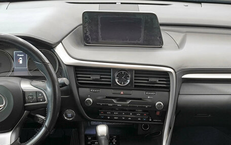 Lexus RX IV рестайлинг, 2017 год, 4 050 000 рублей, 15 фотография