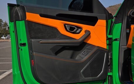 Lamborghini Urus I, 2023 год, 28 841 000 рублей, 15 фотография