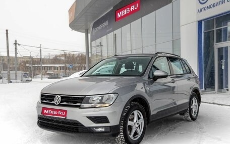 Volkswagen Tiguan II, 2019 год, 1 890 000 рублей, 1 фотография