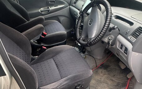 Toyota Estima III рестайлинг -2, 2000 год, 750 000 рублей, 6 фотография