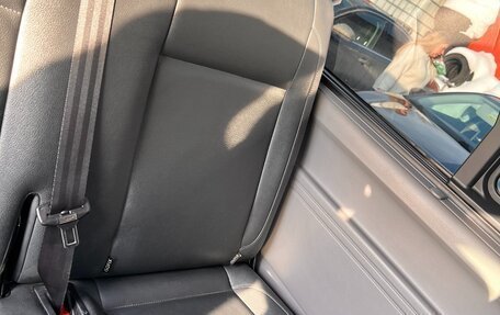 Volkswagen Caravelle T6 рестайлинг, 2020 год, 3 700 000 рублей, 20 фотография