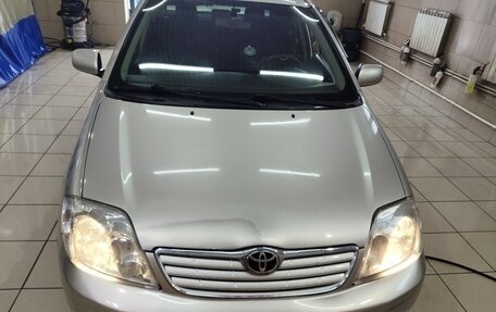 Toyota Corolla, 2004 год, 650 000 рублей, 10 фотография