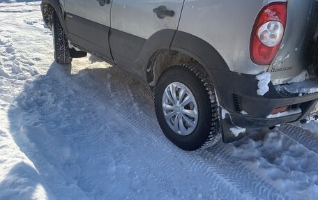 Chevrolet Niva I рестайлинг, 2013 год, 410 000 рублей, 15 фотография