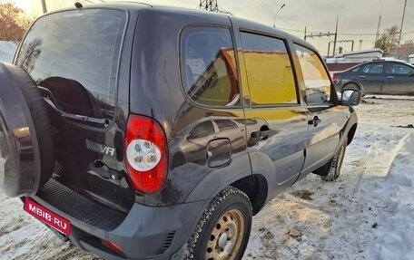 Chevrolet Niva I рестайлинг, 2013 год, 749 000 рублей, 28 фотография