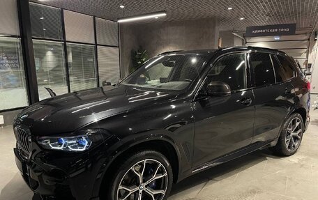 BMW X5, 2022 год, 10 350 000 рублей, 2 фотография