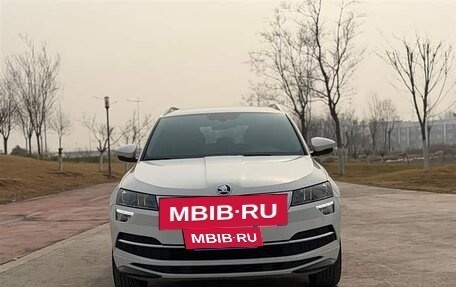 Skoda Karoq I, 2022 год, 1 721 001 рублей, 2 фотография