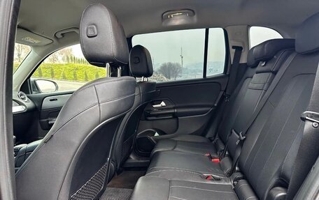 Mercedes-Benz GLB, 2021 год, 2 500 000 рублей, 8 фотография