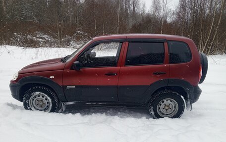 Chevrolet Niva I рестайлинг, 2011 год, 425 000 рублей, 4 фотография