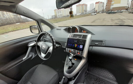 Toyota Verso I, 2011 год, 1 020 000 рублей, 6 фотография