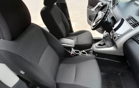 Toyota Verso I, 2011 год, 1 020 000 рублей, 21 фотография