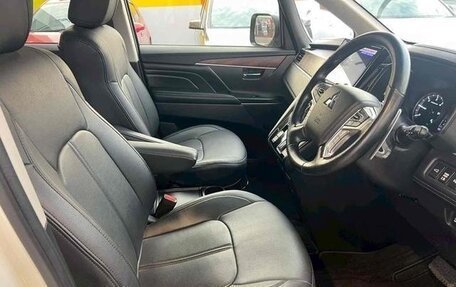 Mitsubishi Delica D:5 I, 2022 год, 2 510 000 рублей, 7 фотография