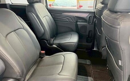 Mitsubishi Delica D:5 I, 2022 год, 2 510 000 рублей, 16 фотография