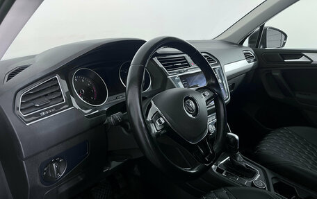 Volkswagen Tiguan II, 2020 год, 2 497 000 рублей, 9 фотография