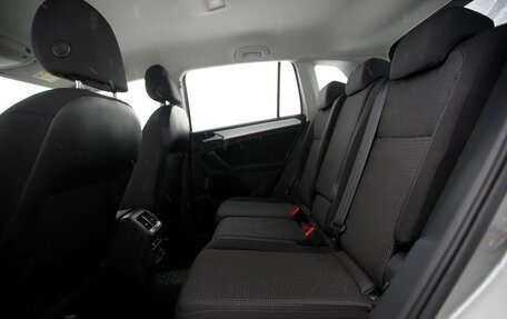 Volkswagen Tiguan II, 2019 год, 1 890 000 рублей, 9 фотография