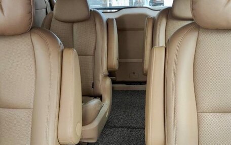 KIA Carnival III, 2018 год, 3 000 000 рублей, 6 фотография