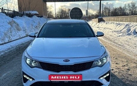 KIA Optima IV, 2020 год, 2 240 000 рублей, 2 фотография