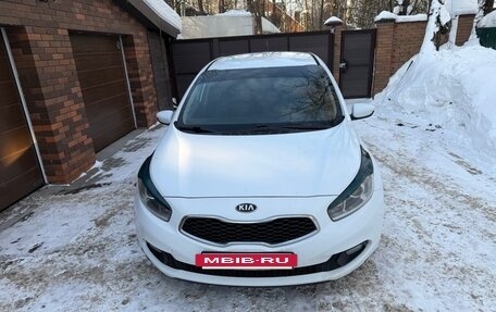 KIA cee'd III, 2012 год, 650 000 рублей, 2 фотография