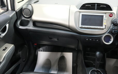 Honda Fit III, 2011 год, 979 000 рублей, 20 фотография