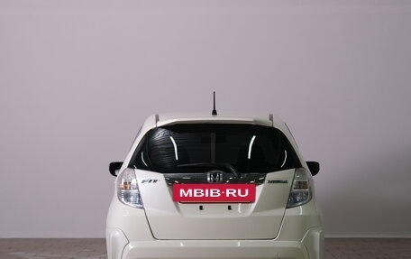 Honda Fit III, 2011 год, 979 000 рублей, 6 фотография