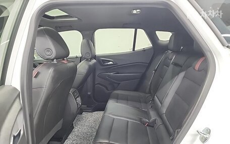 Chevrolet Trax, 2023 год, 1 650 000 рублей, 8 фотография