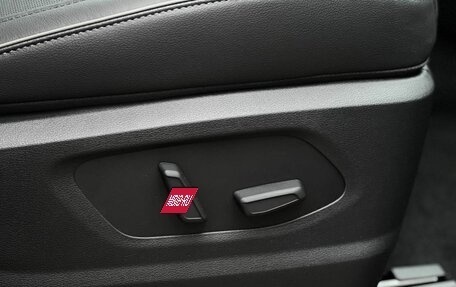 Hyundai Staria, 2024 год, 8 890 000 рублей, 30 фотография