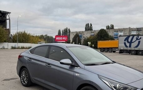 Hyundai Solaris II рестайлинг, 2017 год, 1 333 000 рублей, 3 фотография