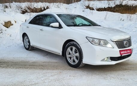 Toyota Camry, 2013 год, 1 367 000 рублей, 2 фотография