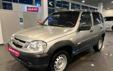Chevrolet Niva I рестайлинг, 2013 год, 490 000 рублей, 8 фотография