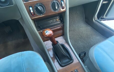 Mercedes-Benz W124, 1987 год, 460 000 рублей, 9 фотография