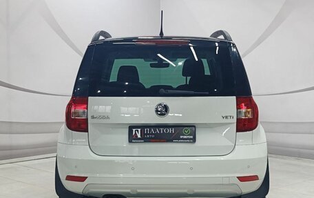 Skoda Yeti I рестайлинг, 2016 год, 1 399 000 рублей, 10 фотография