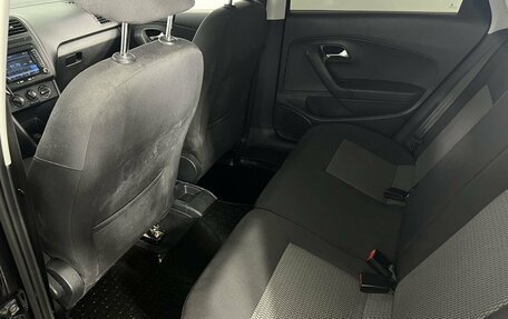 Volkswagen Polo VI (EU Market), 2015 год, 970 000 рублей, 11 фотография