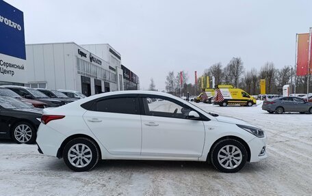 Hyundai Solaris II рестайлинг, 2017 год, 1 240 000 рублей, 9 фотография