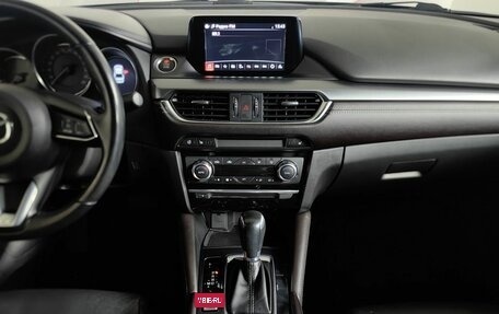 Mazda 6, 2017 год, 1 800 000 рублей, 15 фотография