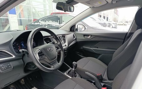 Hyundai Solaris II рестайлинг, 2017 год, 1 240 000 рублей, 16 фотография