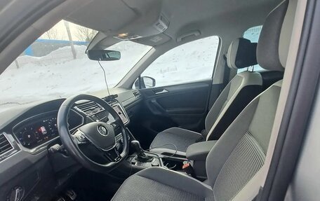 Volkswagen Tiguan II, 2020 год, 2 870 000 рублей, 10 фотография