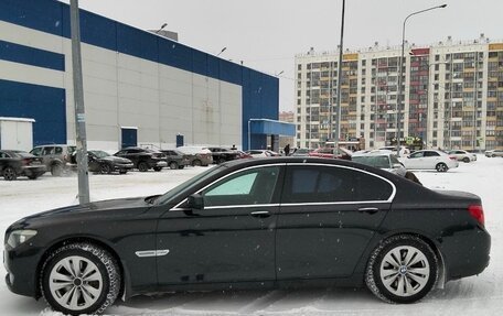 BMW 7 серия, 2011 год, 1 700 000 рублей, 3 фотография