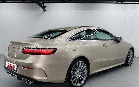 Mercedes-Benz E-Класс, 2020 год, 6 800 000 рублей, 3 фотография
