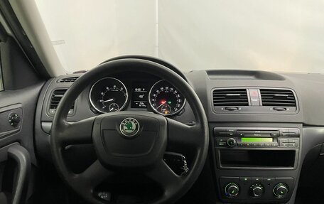 Skoda Yeti I рестайлинг, 2011 год, 909 000 рублей, 16 фотография