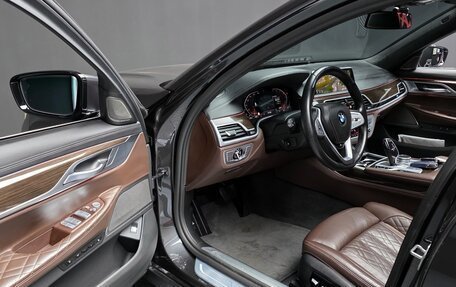 BMW 7 серия, 2022 год, 9 375 000 рублей, 5 фотография