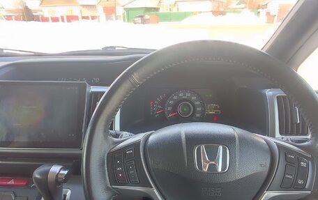 Honda Stepwgn IV, 2014 год, 1 650 000 рублей, 6 фотография
