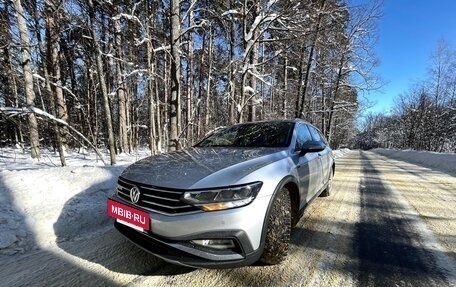 Volkswagen Passat B8 рестайлинг, 2020 год, 2 850 000 рублей, 2 фотография