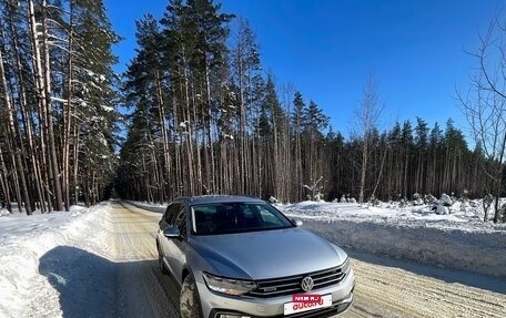 Volkswagen Passat B8 рестайлинг, 2020 год, 2 850 000 рублей, 15 фотография