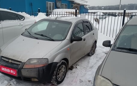 Chevrolet Aveo III, 2004 год, 1 фотография